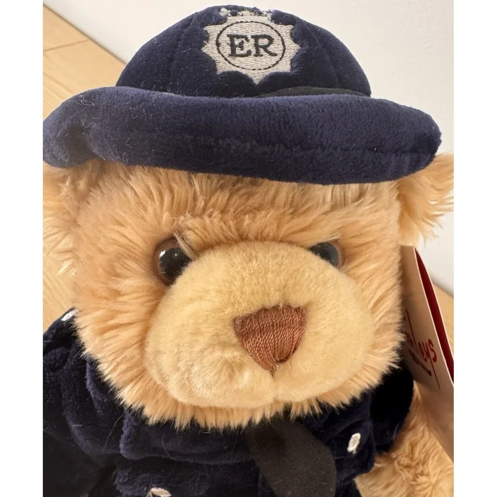 Hamleys London ER Police Officer Teddy Bear Plush NWT Tags British Bobby 10